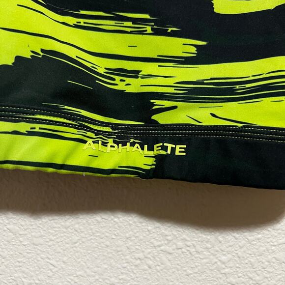 Alphalete Surface Limitless Bra in black lime green stain SMALL - Picture 4 of 7